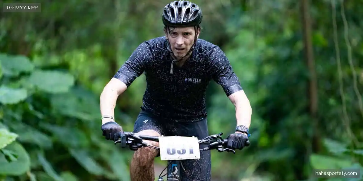 从球鞋到纪念衫，每一件都是热爱的勋章！👟